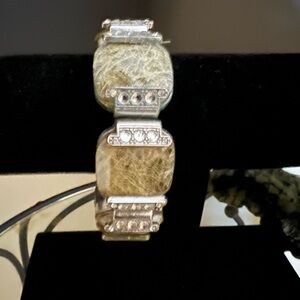 Bracelet, Costume Jewelry. EUC